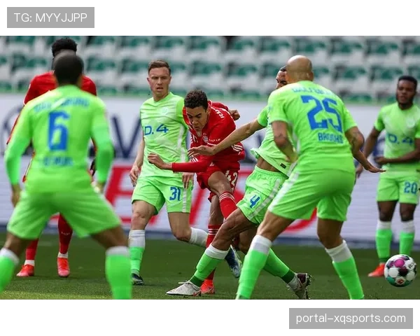 实时：拜仁vs狼堡，穆西亚拉边路连续突破制造杀机